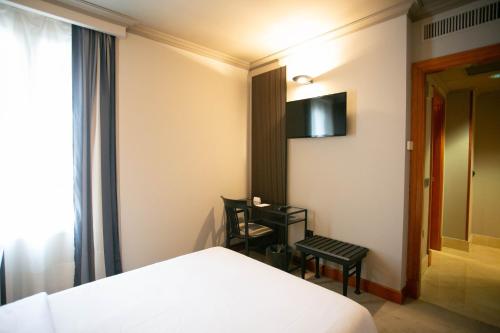 Habitación Individual del hotel Sercotel Ciudad de Oviedo Hotel. Foto 2