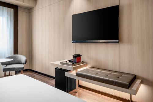 Habitación Estándar Plus, 1 o 2 camas individuales del hotel AC Hotel Oviedo Forum by Marriott. Foto 1
