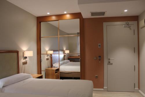 Habitación Doble - 2 camas del hotel Carreño. Foto 12