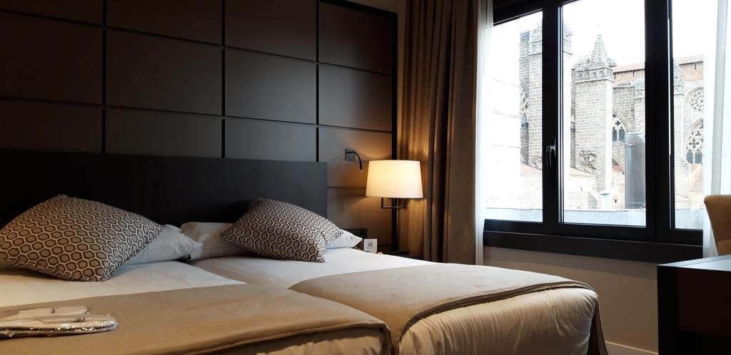 Habitación doble Superior del hotel Palacio de Valderrabanos. Foto 1