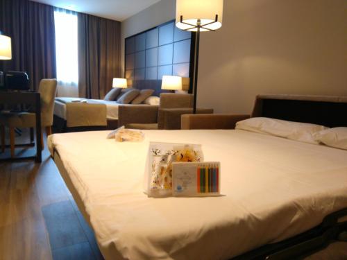 Habitación Familiar Superior del hotel Palacio de Valderrabanos. Foto 3