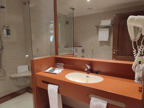 Habitación Doble - 1 o 2 camas del hotel Sercotel Cuatro Postes. Foto 5