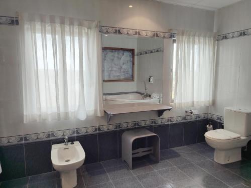 Suite Junior del hotel Sercotel Cuatro Postes. Foto 2