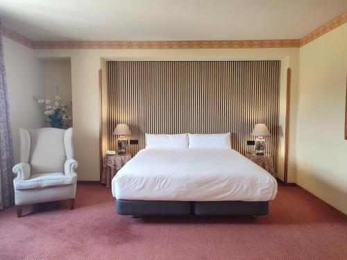 Suite Junior del hotel Sercotel Cuatro Postes. Foto 5