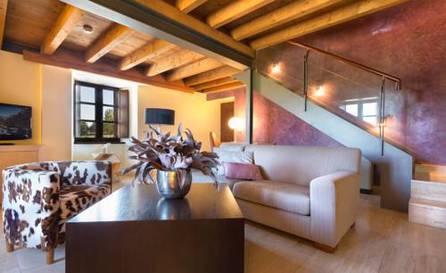 Suite Duplex del hotel Izan Puerta de Gredos