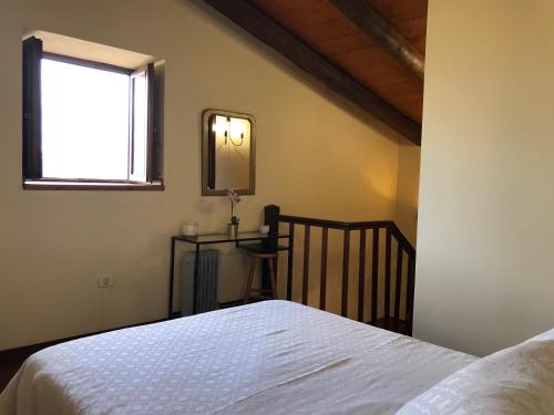 Casa Vista Montaña Vista Piscina Vista Jardin 1 habitación Sofá Cama incluido 1 Cama doble del hotel Finca El Vergel Rural. Foto 9