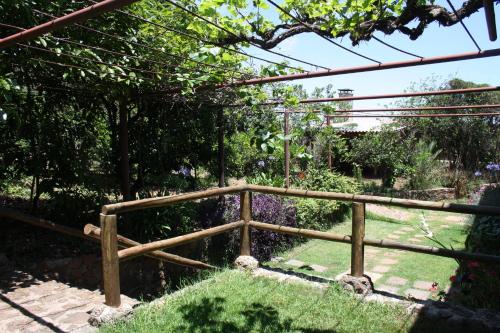 Casa Vista Piscina Vista Jardin 1 habitación Sofá Cama incluido 2 Camas individuales del hotel Finca El Vergel Rural. Foto 13