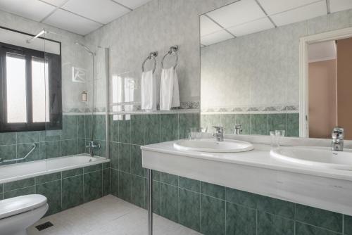 Habitación Doble del hotel Rio Badajoz. Foto 4