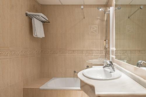 Habitación Individual del hotel Rio Badajoz. Foto 3