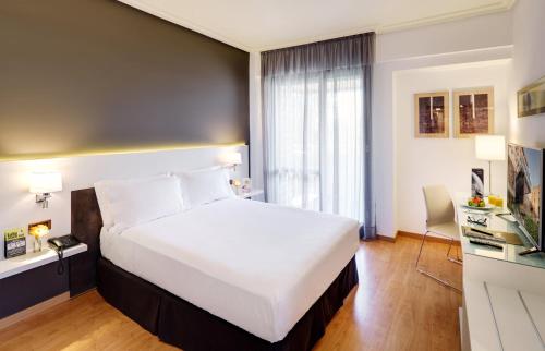 Habitación Doble del hotel Sercotel Gran hotel Zurbarán. Foto 2