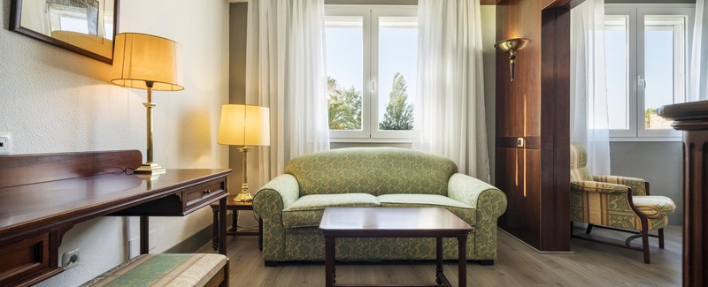 Junior suite del hotel Ilunion Las Lomas. Foto 1