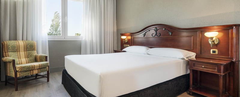 Junior suite del hotel Ilunion Las Lomas. Foto 2