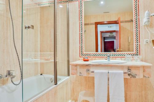 Habitación Triple del hotel Velada Merida. Foto 3