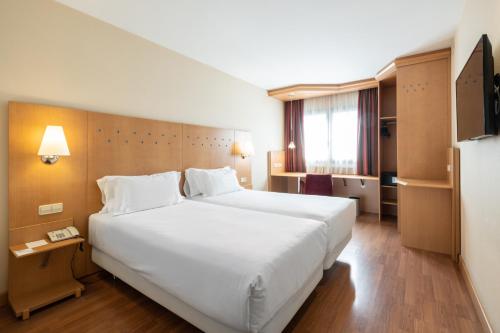 Habitación Doble Estándar - 1 o 2 camas del hotel Catalonia La Maquinista. Foto 3