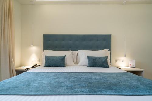 Habitación Doble Deluxe - 2 camas del hotel Concordia Barcelona. Foto 5