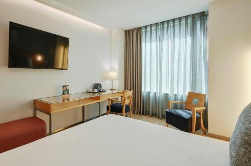 Habitación Estándar - 1 cama grande del hotel Sercotel Caspe
