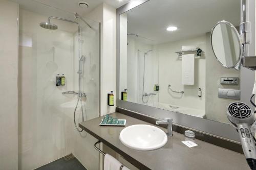 Habitación Doble Superior del hotel Sercotel Caspe. Foto 4