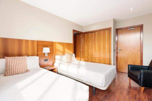Habitación Doble - 2 camas del hotel Best Aranea. Foto 5