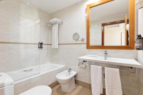 Habitación Doble - 2 camas del hotel Best Aranea. Foto 7