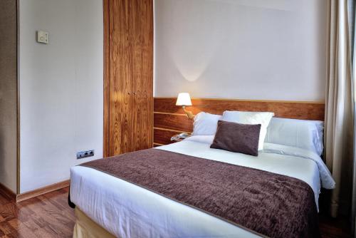 Habitación Doble Pequeña del hotel ITC Barcelona by Soho Boutique. Foto 1