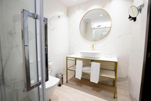Habitación Doble Estándar - 1 o 2 camas del hotel Grupotel Gravina. Foto 6