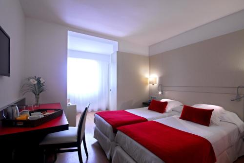Habitación Doble con Cama supletoria del hotel Grupotel Gravina. Foto 2