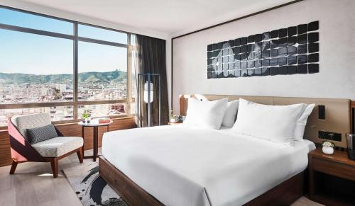 Habitación Premium Skyline del hotel Nobu Barcelona. Foto 1