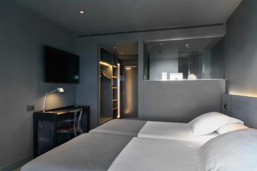 Habitación Doble con vistas al mar - 1 o 2 camas del hotel Barcelona Princess. Foto 5