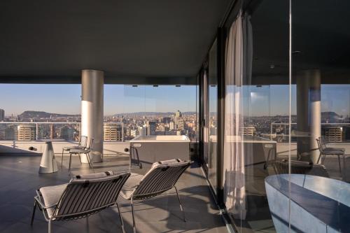 Suite Premium del hotel Barcelona Princess. Foto 2