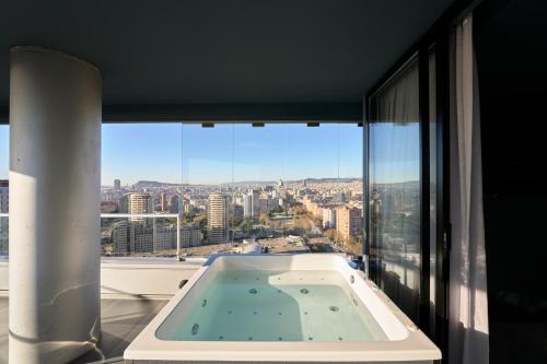 Suite Premium del hotel Barcelona Princess. Foto 7