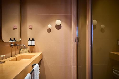 Habitación Familiar del hotel Barcelona Princess. Foto 3