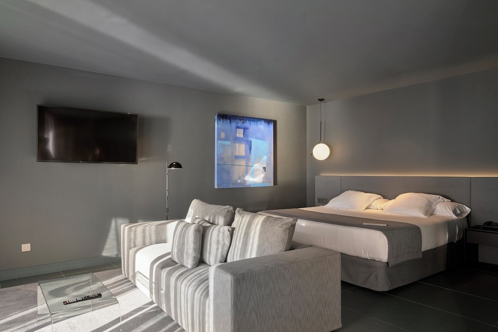 Habitación Premium del hotel Barcelona Princess. Foto 1