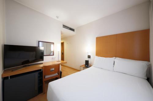 Habitación Individual del hotel Catalonia Barcelona Beach. Foto 3