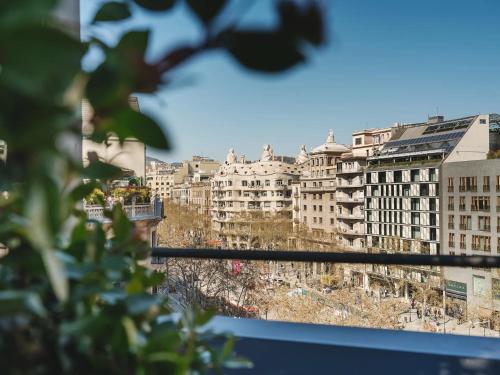Habitación Doble Superior con terraza - 1 o 2 camas del hotel Condes De Barcelona. Foto 6