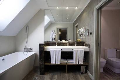 Suite Prestige del hotel El Avenida Palace. Foto 2