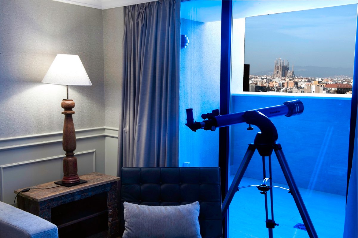 Suite Confort del hotel El Avenida Palace. Foto 4