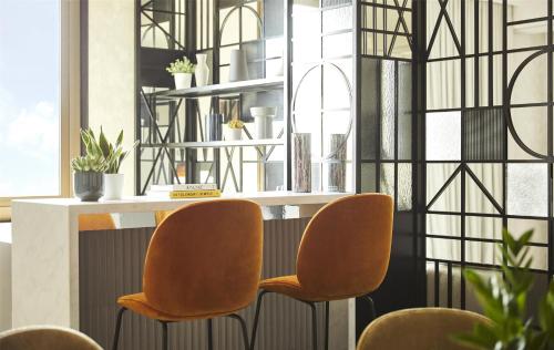 Suite Iconic de 1 dormitorio del hotel Grand Hyatt Barcelona. Foto 5