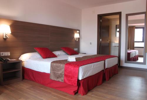 Habitación Doble - 2 camas del hotel Best Auto Hogar. Foto 4