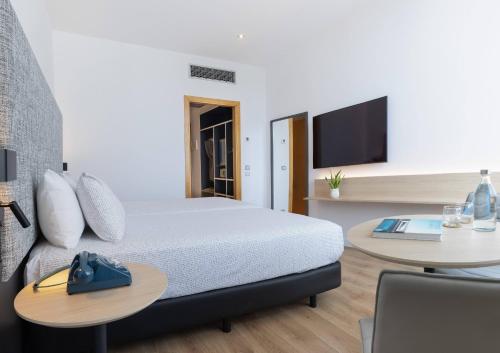 The Studio del hotel INNSiDE Barcelona Aeropuerto. Foto 5
