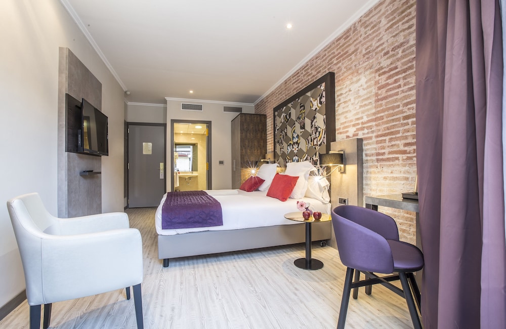 Habitación Confort del hotel Leonardo Barcelona Las Ramblas. Foto 4