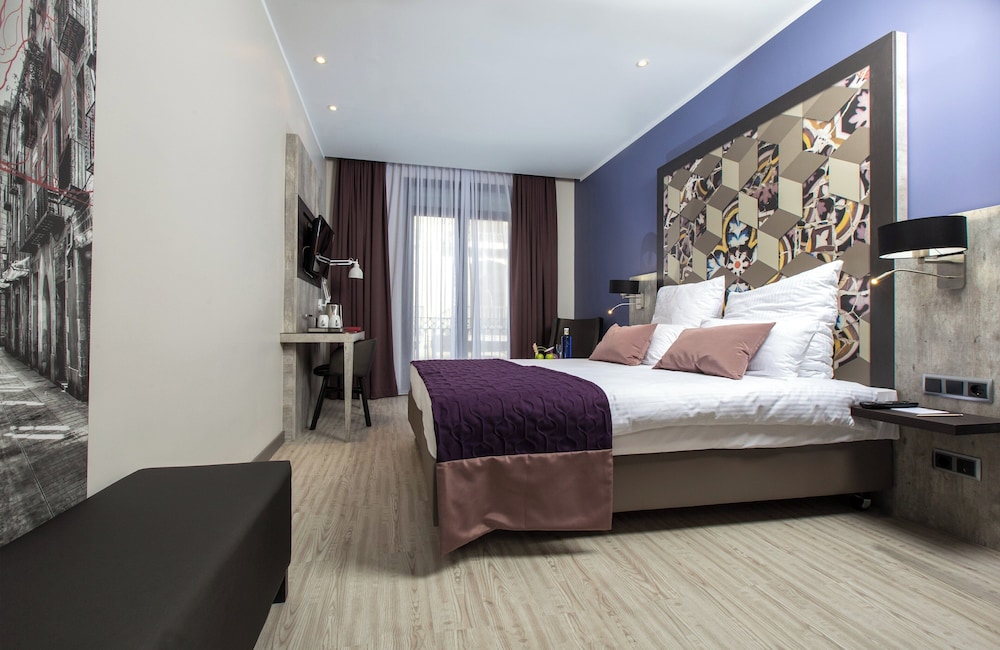 Habitación Superior del hotel Leonardo Barcelona Las Ramblas. Foto 2