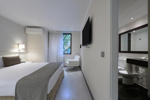 Habitación Familiar del hotel Catalonia Roma. Foto 2