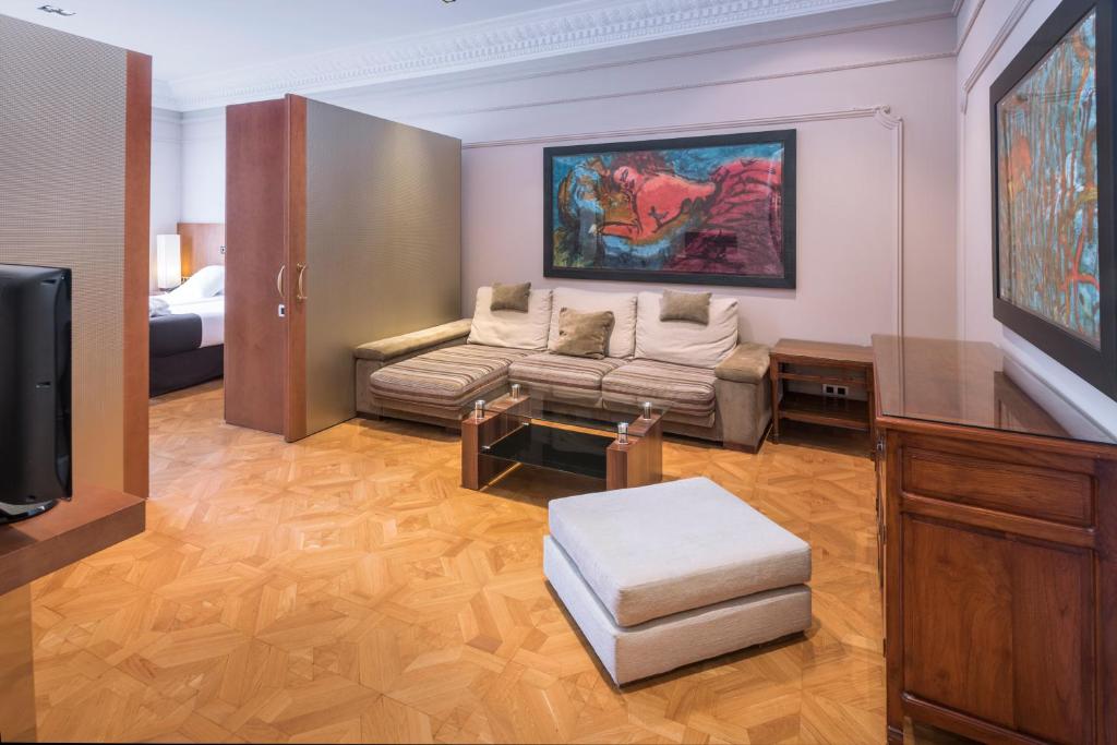 Suite Vista ciudad del hotel Serhs Rivoli Rambla. Foto 6