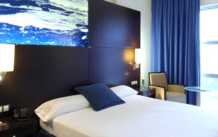 Habitación doble Económica del hotel Vincci Maritimo. Foto 2