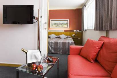 Habitación doble Superior del hotel Atenea Barcelona. Foto 1