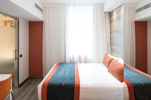 Habitación Individual del hotel Catalonia Mikado. Foto 1