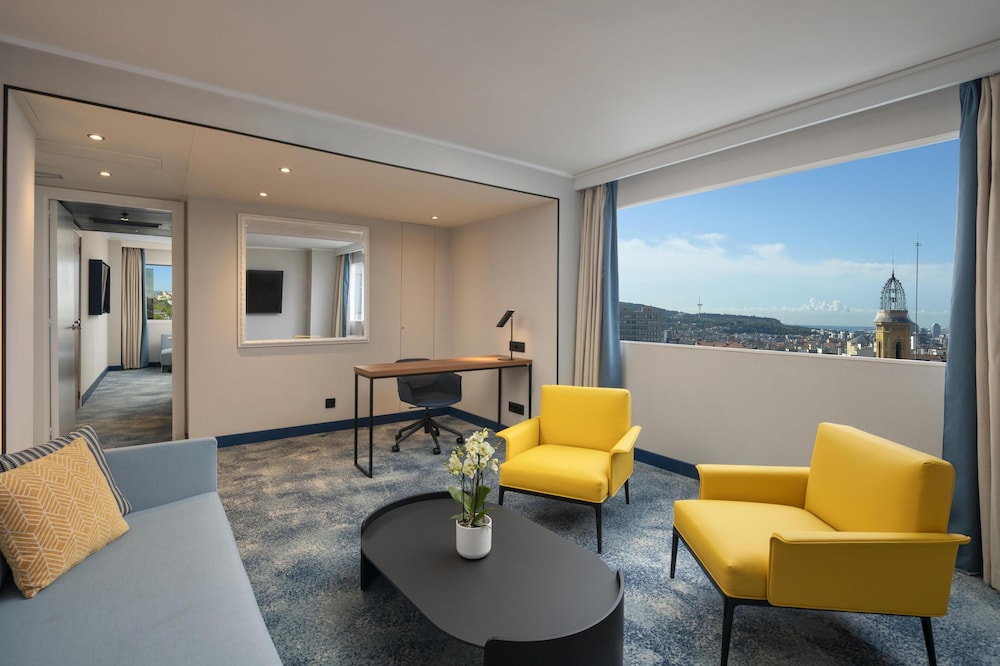 Suite, 1 habitación (1 King Bed with Sofa bed) del hotel Hilton Barcelona. Foto 4