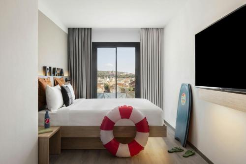 Habitación Moxy con vistas a la ciudad - 1 cama grande del hotel Moxy Barcelona
