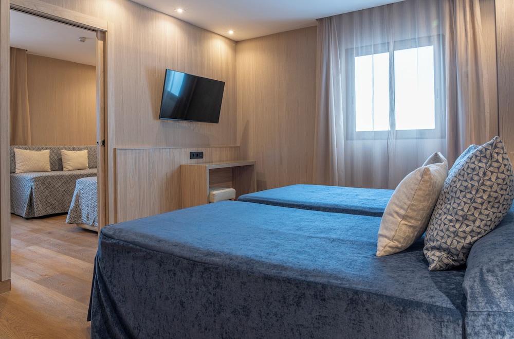Habitación Cuádruple del hotel Rialto. Foto 3