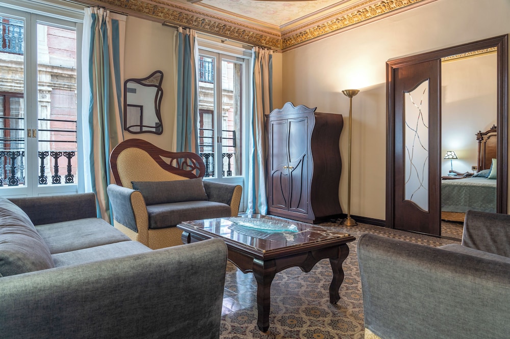 Suite Miró del hotel Rialto. Foto 3
